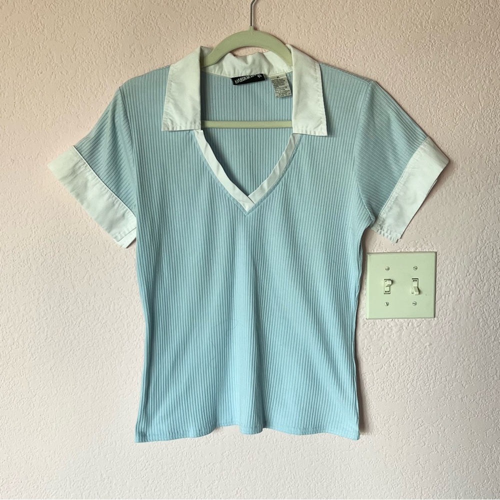 Vintage Y2K 2000s fashion bug blue collared top